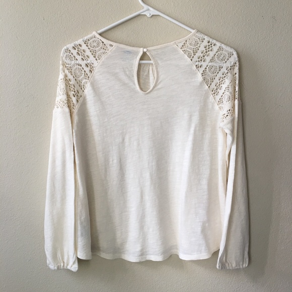 NWT Old Navy Shirt Lace Shoulders - Picture 2 of 3